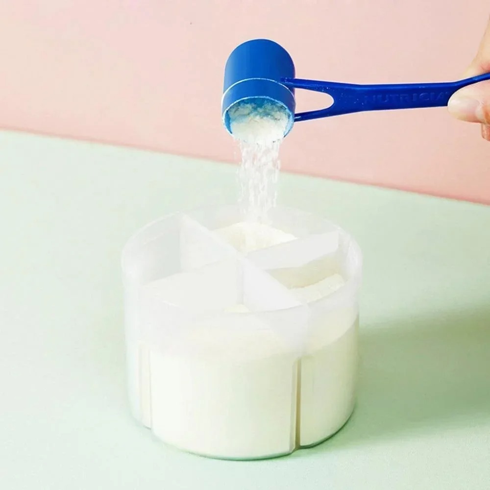 Baby Formula Dispenser on The  - огляд і ціна Baby Food Zone